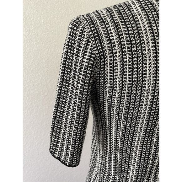 Theory Top Prosecco Ribbed V Neck Pullover Knit - Picture 8 of 11